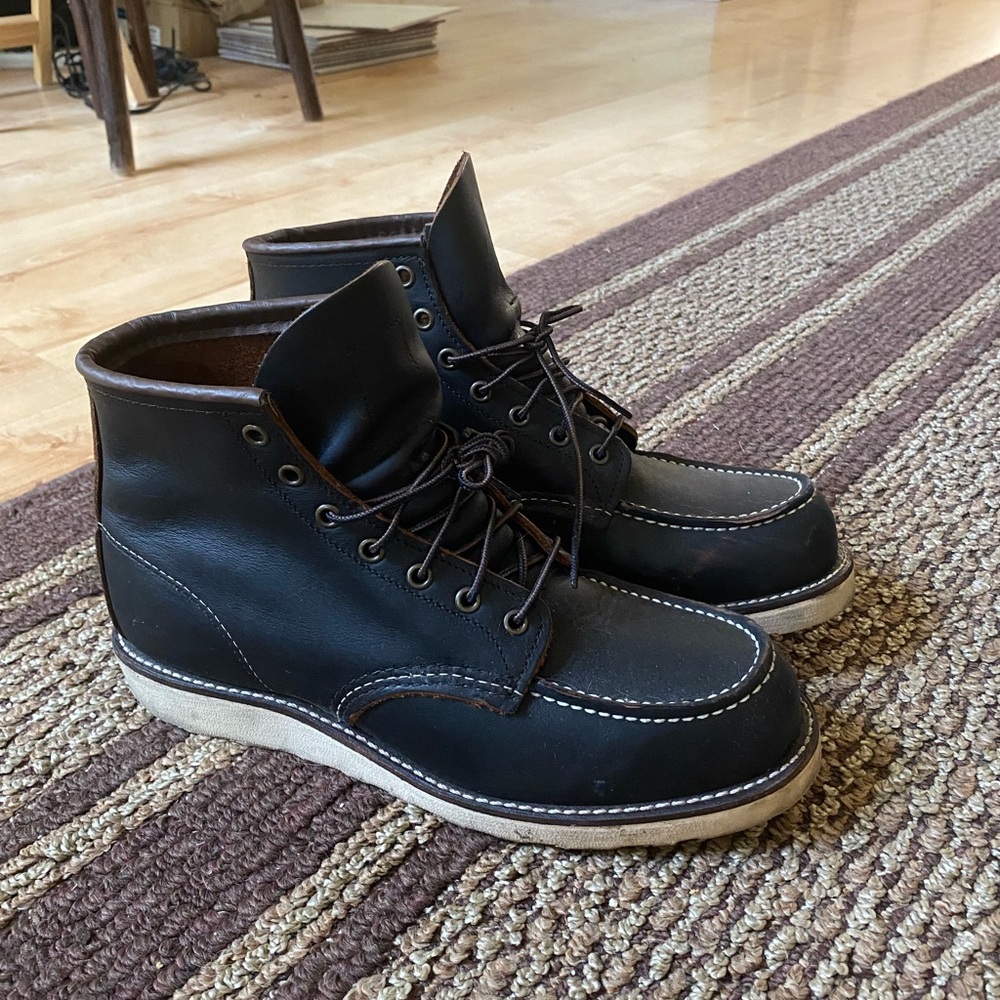 Men's Black Leather Lace-Up Boots